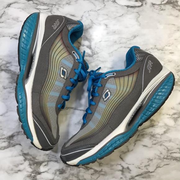 skechers shape ups size 5
